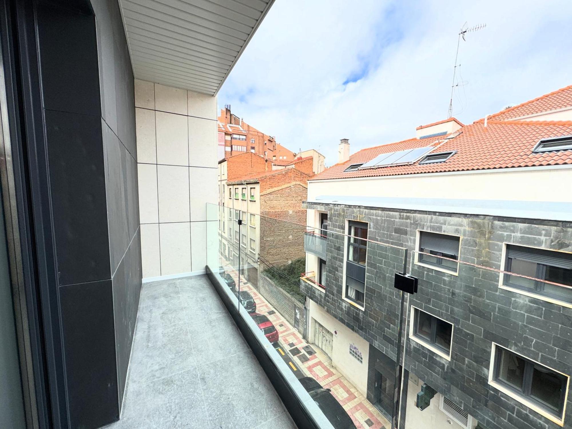 Apartamentos Turisticos Identia Sport Leon Bagian luar foto